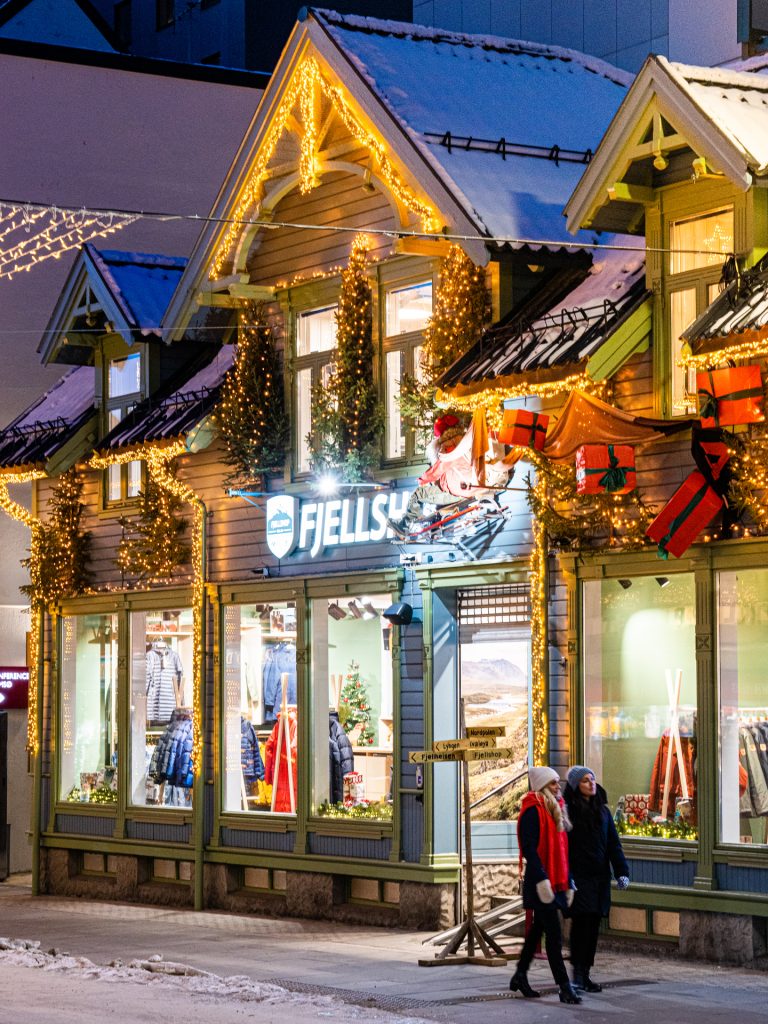 Tromsø in kerstverlichting