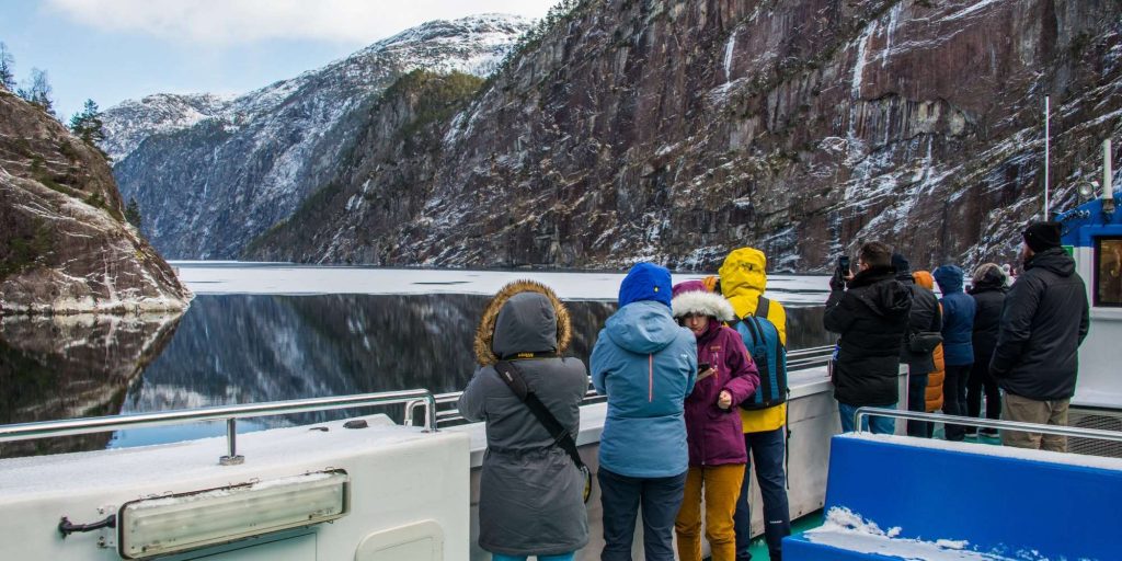 rodne fjordcruise in de winter
